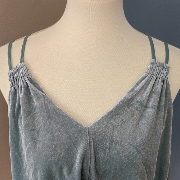 Xhilaration Velvet Top - Picture 5 of 5